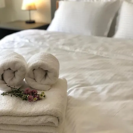Hotel Utopia *